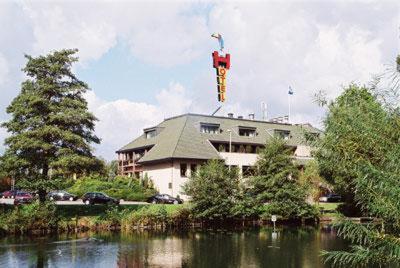 Hotel Moers Van Der Valk Екстериор снимка